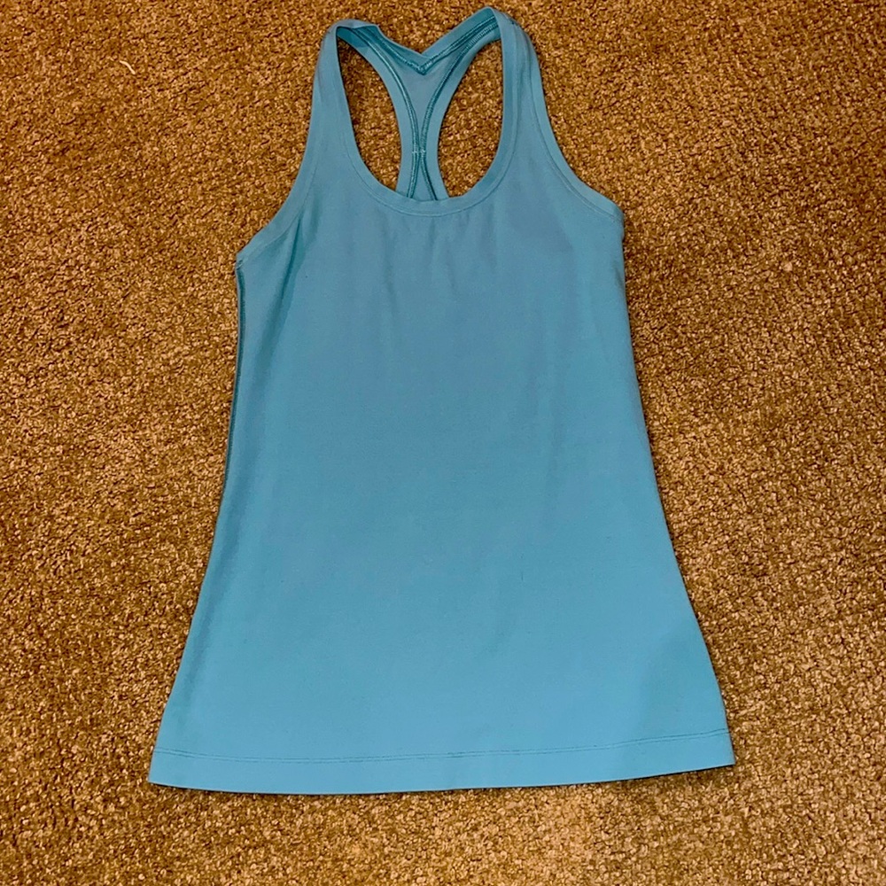 Lululemon cool racerback tank size 6 teal color nulu